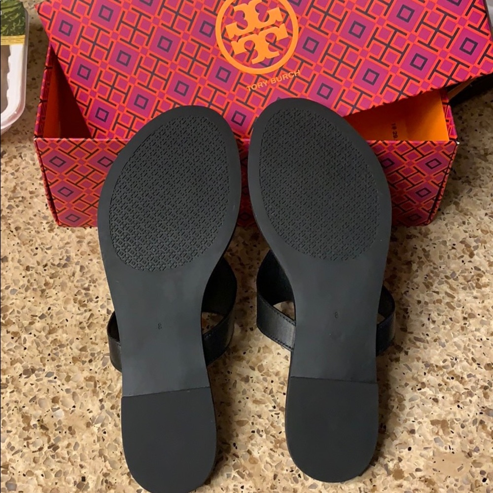 Tory burch Benton flat thong size 8 - Picture 2 of 3